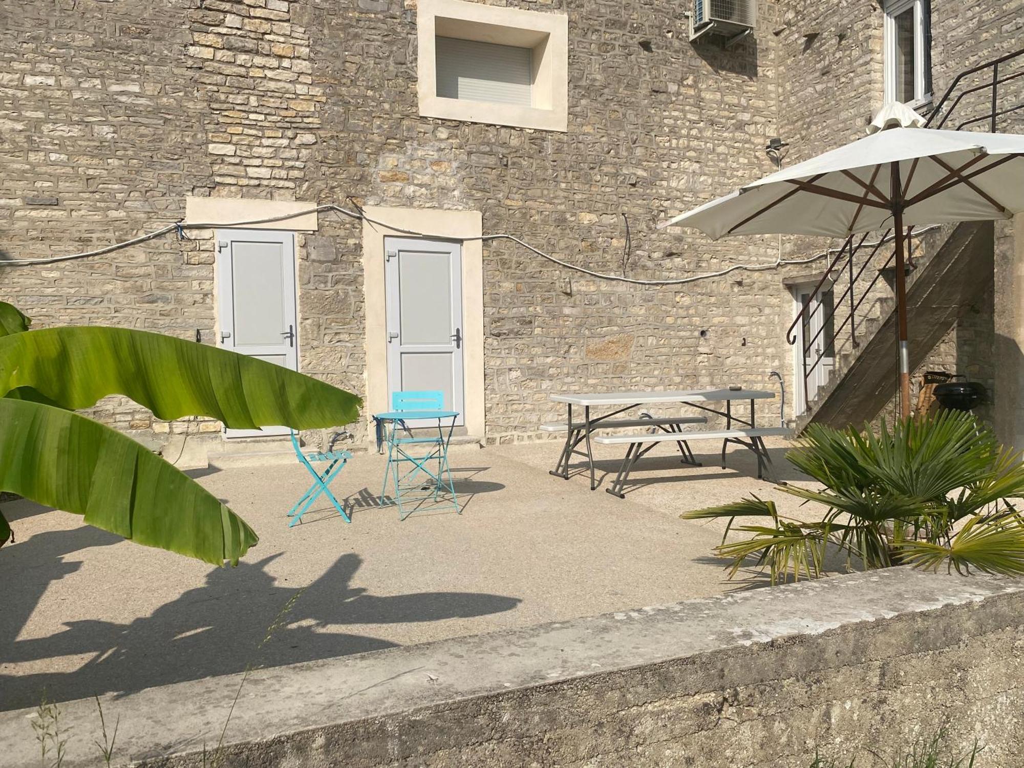Studio Chez Mongery Landreville Екстериор снимка